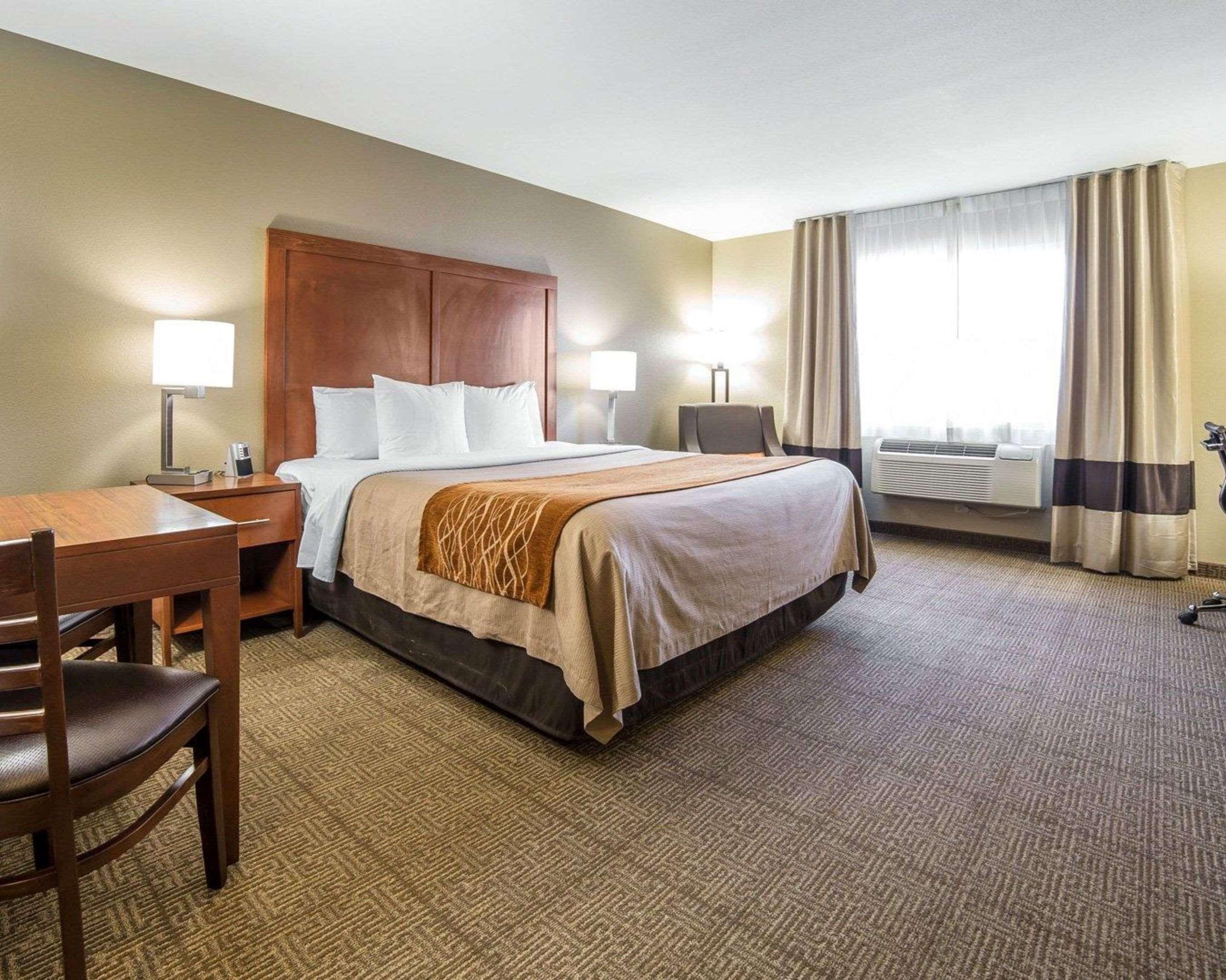 Comfort Inn Evansville-Casper Buitenkant foto