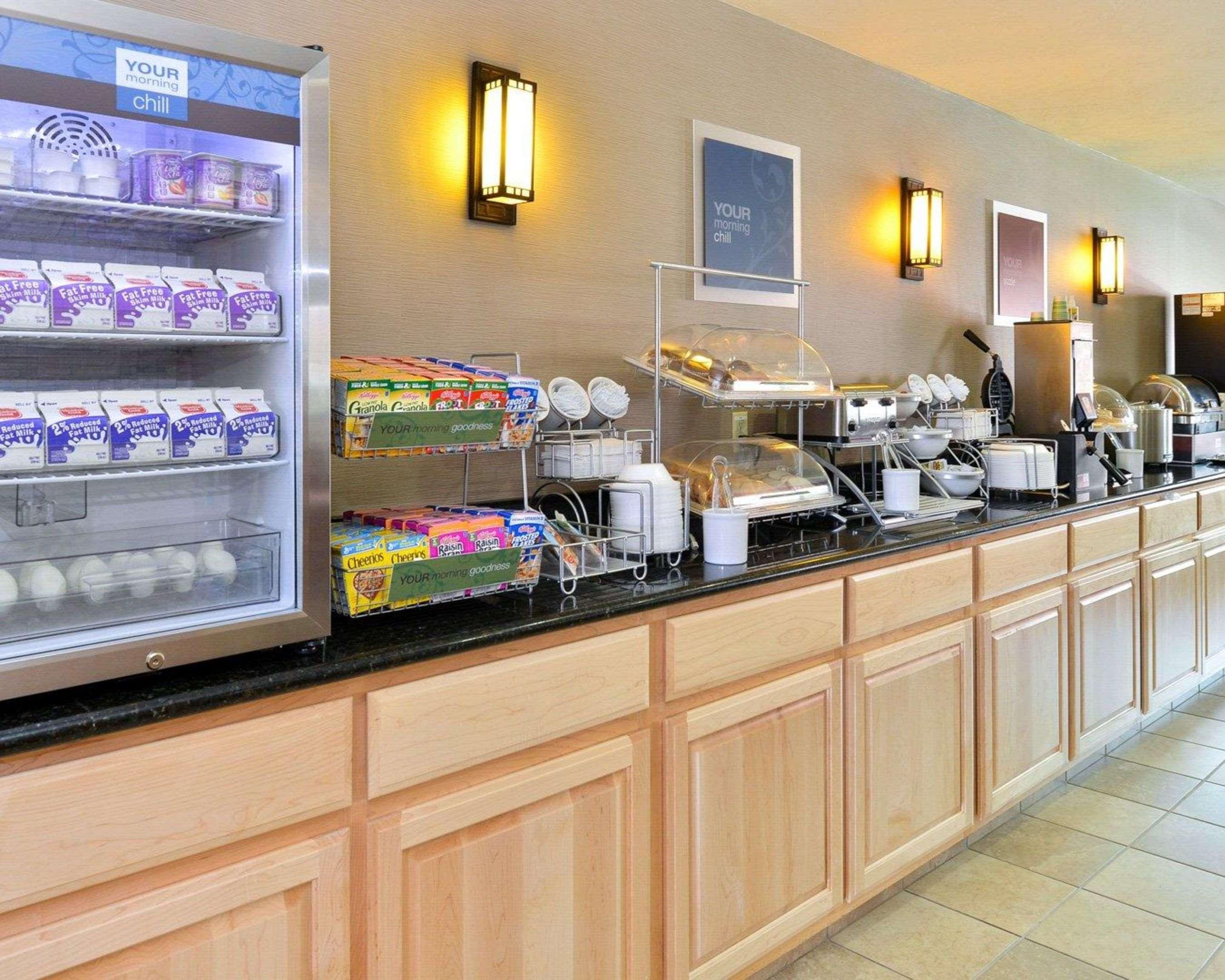 Comfort Inn Evansville-Casper Buitenkant foto