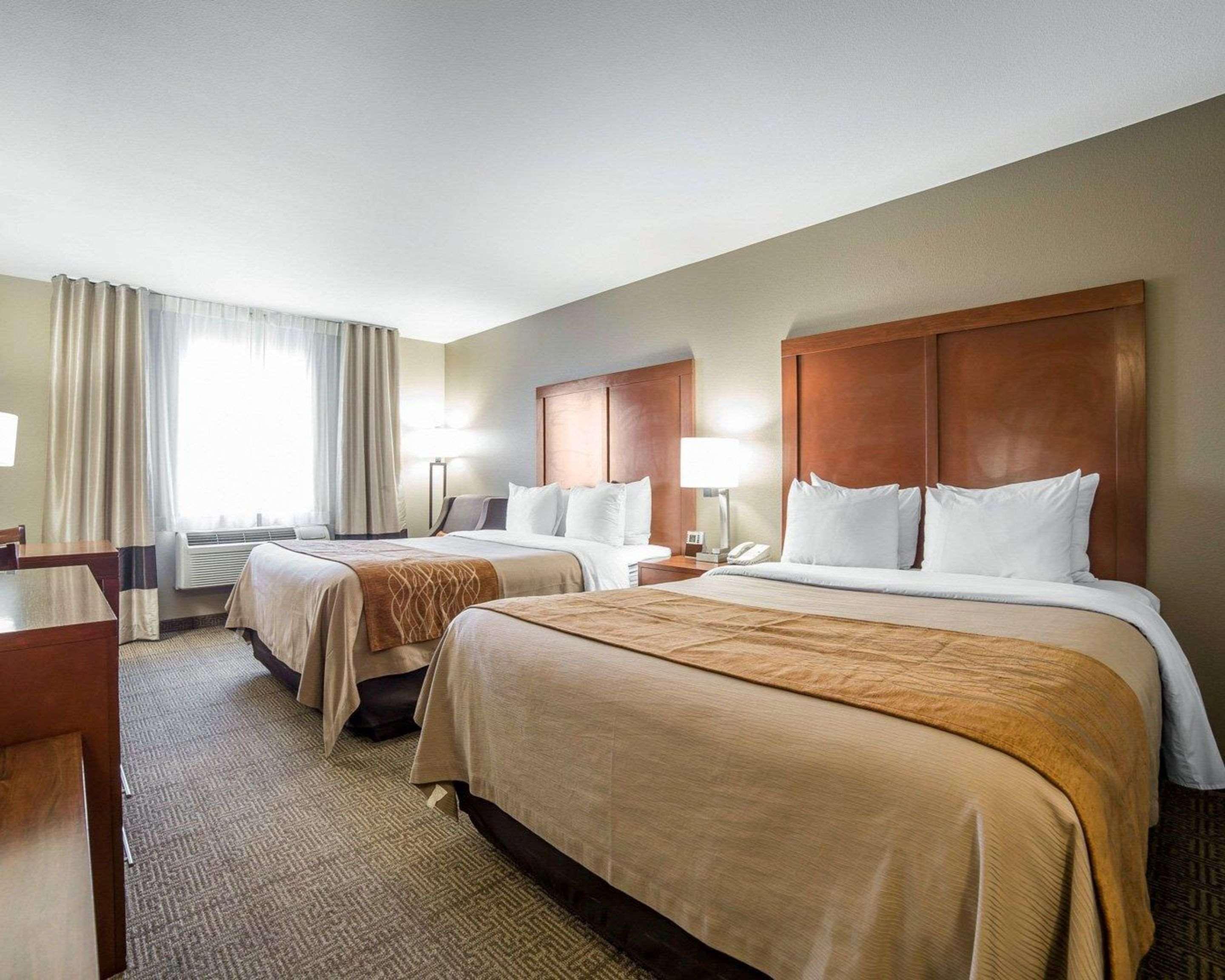 Comfort Inn Evansville-Casper Buitenkant foto